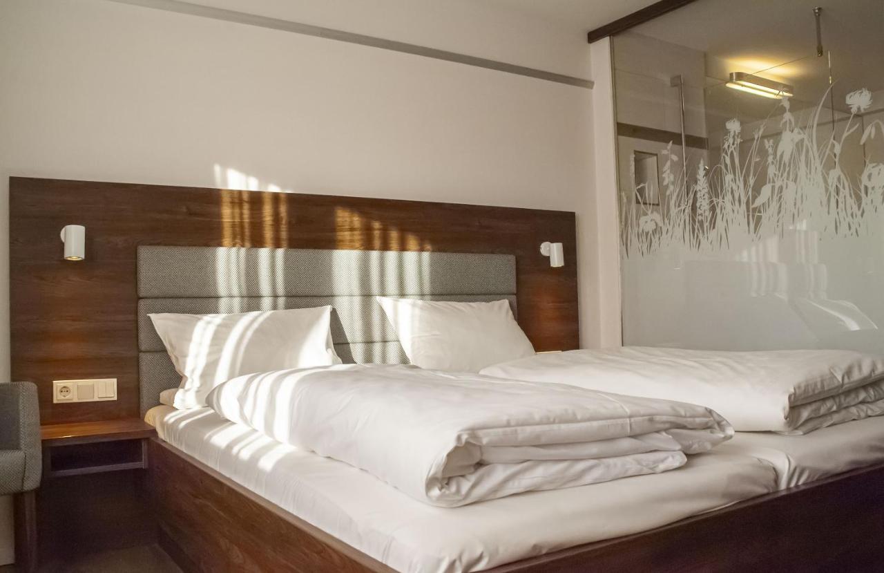 Hotel-Gasthof Krone Грединг Экстерьер фото