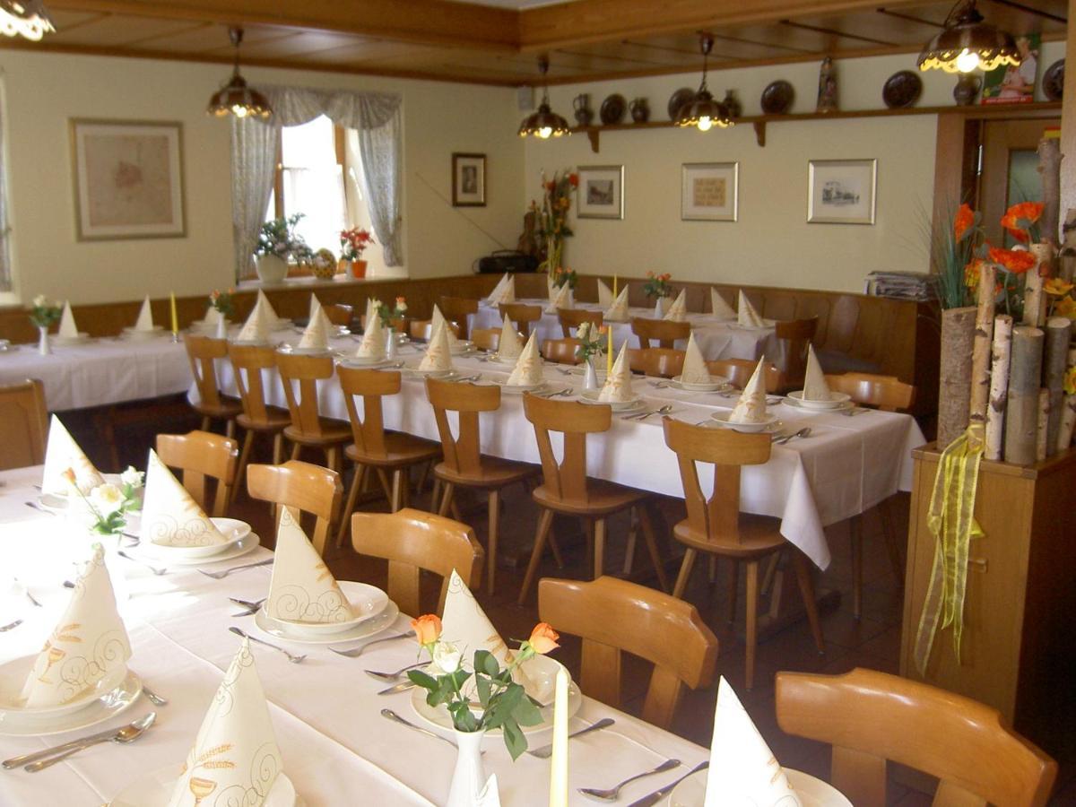 Hotel-Gasthof Krone Грединг Экстерьер фото
