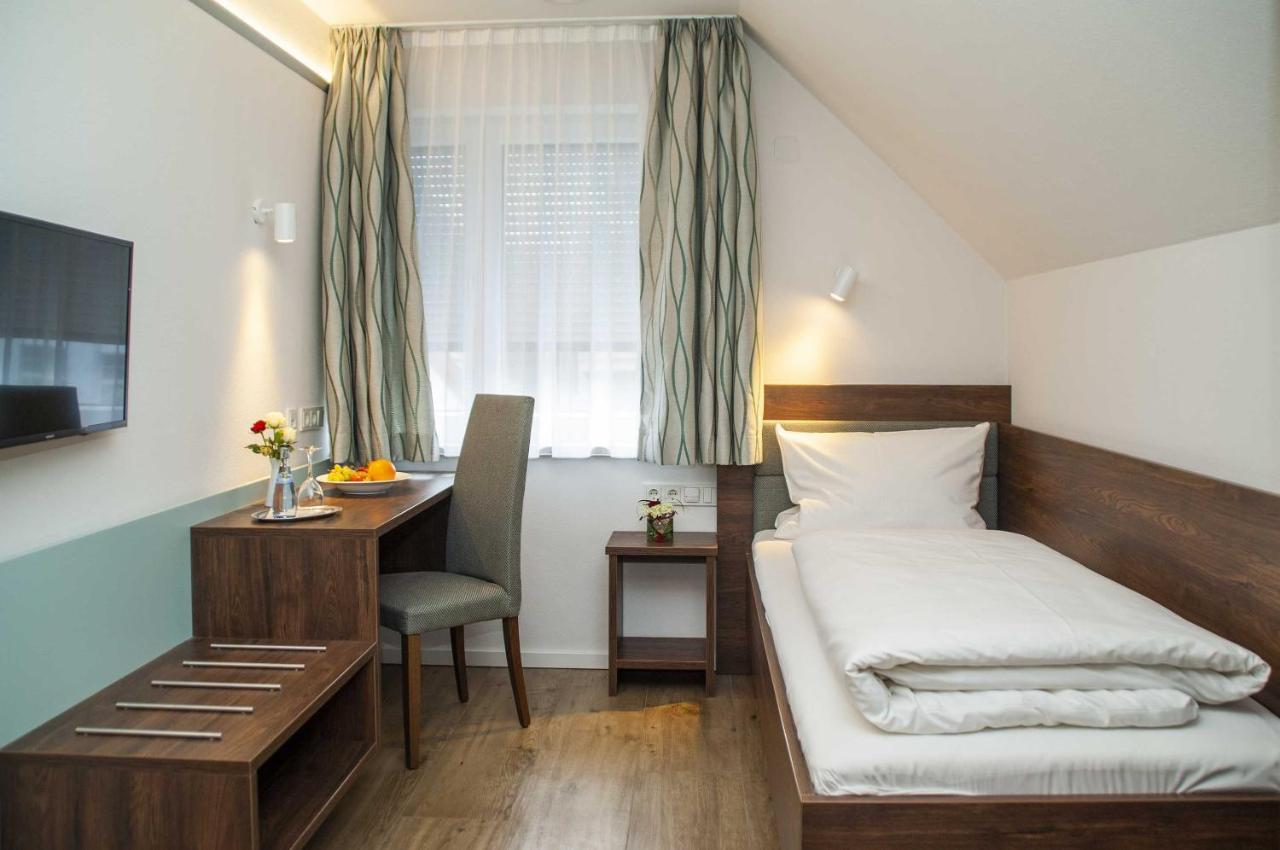 Hotel-Gasthof Krone Грединг Экстерьер фото